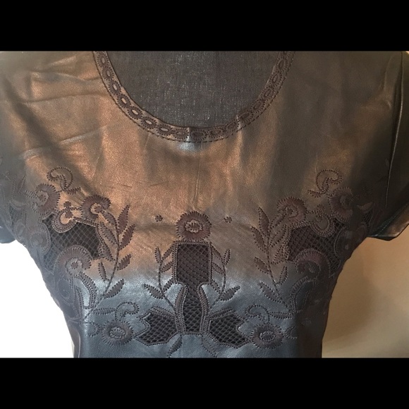 Romeo and Juliet COUTURE Black faux leather top Size Small - Picture 5 of 15